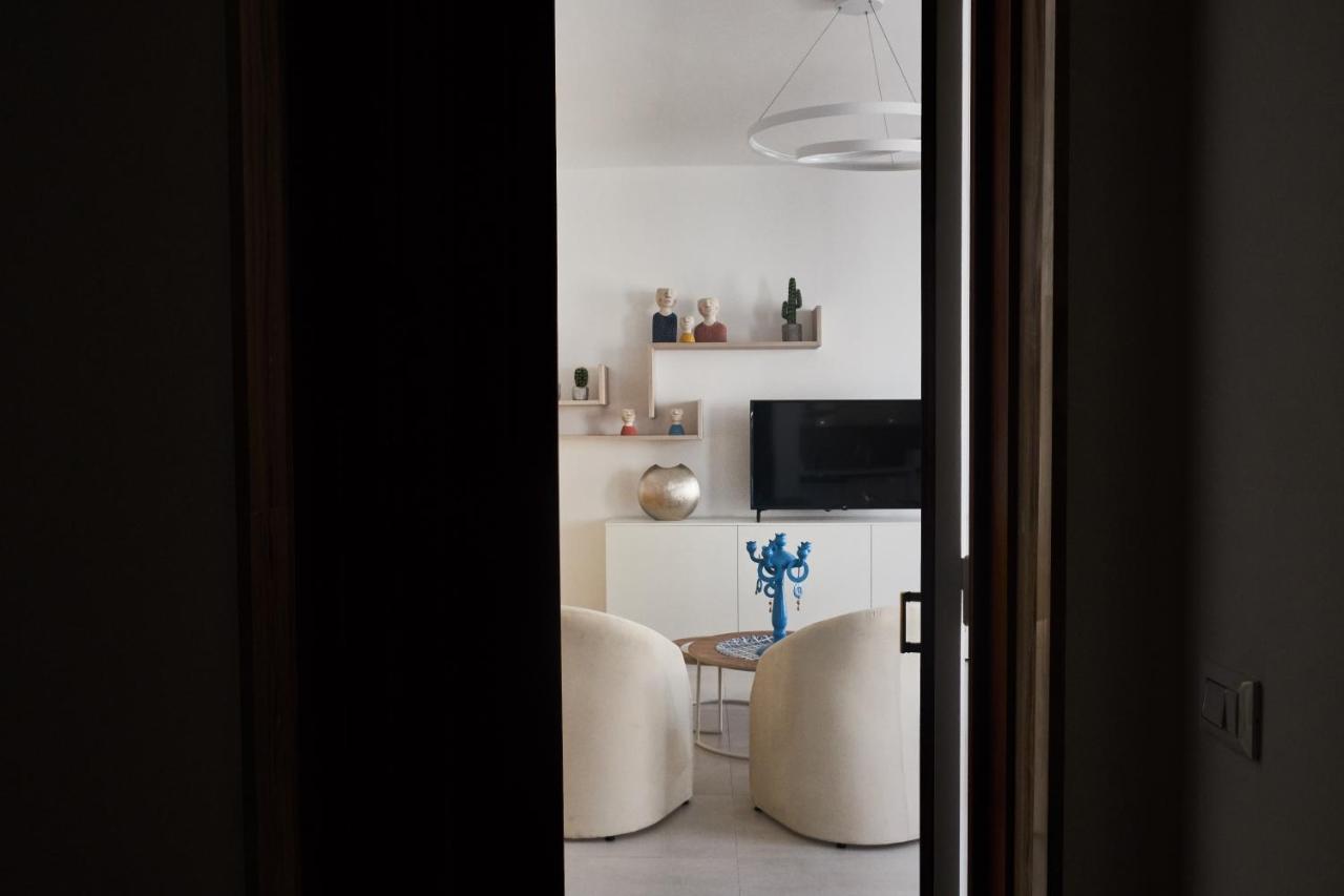 Equorum Delicious Suite - Ostuni Centro Exterior photo